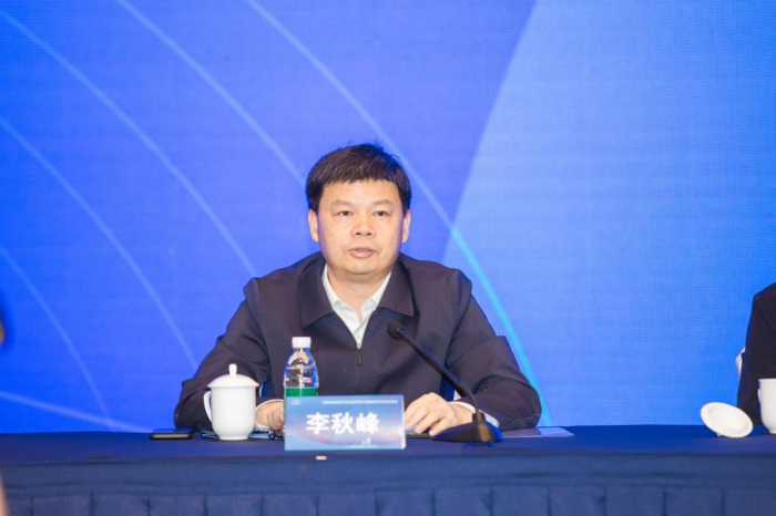 无锡市举行首届社科学术活动月暨第十四届社科学术大会开幕式